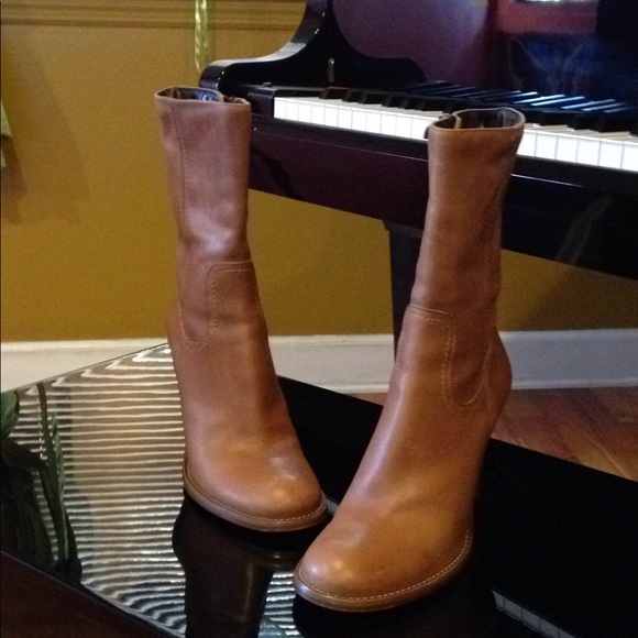 Aquatalia Shoes - Used once! Aquatalia mid calf leather boots